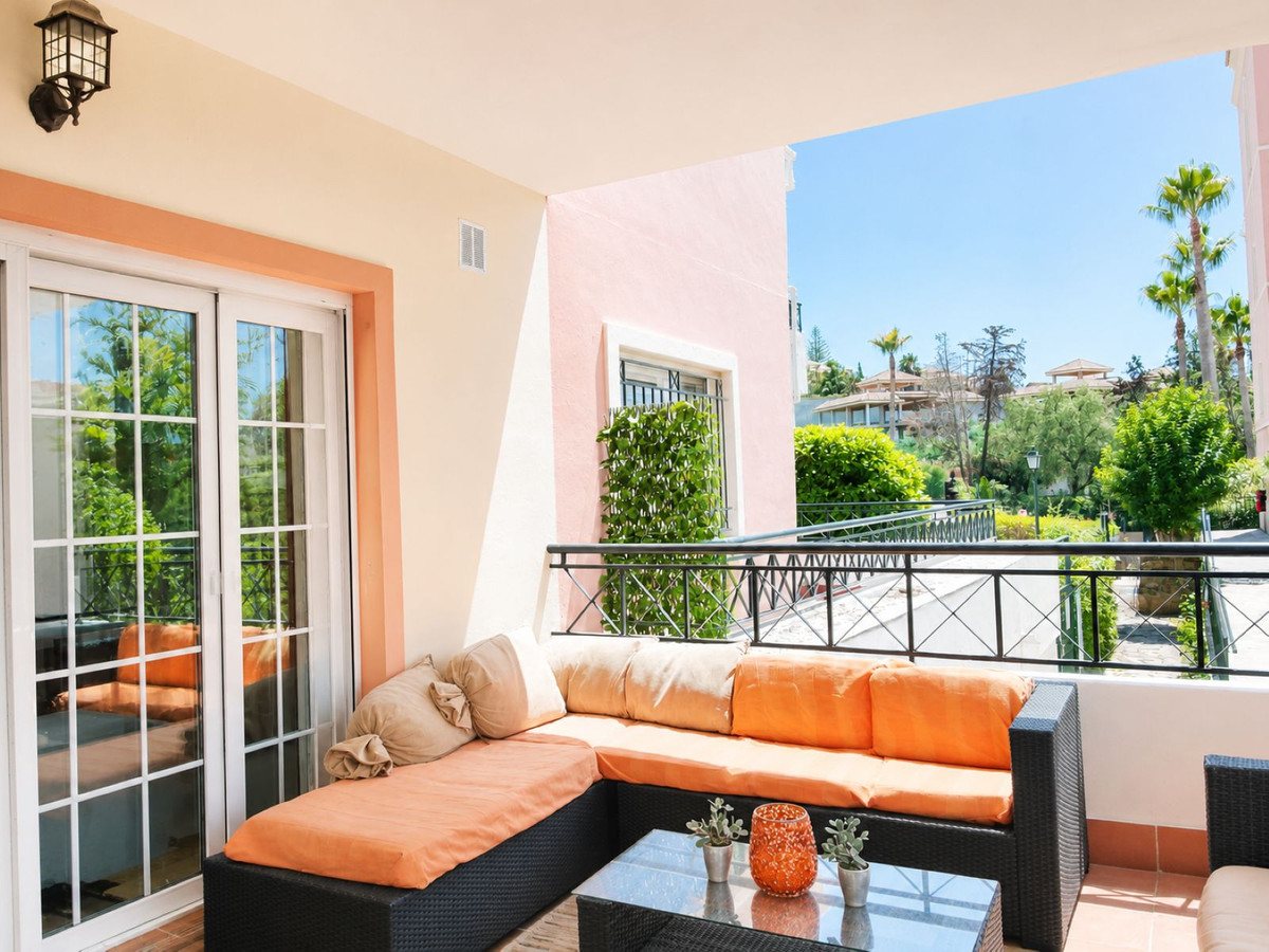 Appartement te koop in Nueva Andalucía | 3 slaapkamers H5437414