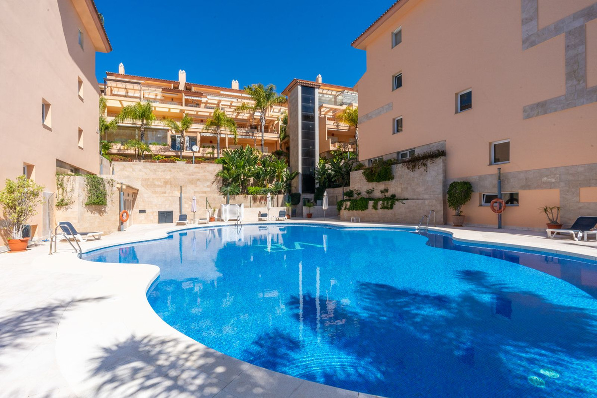 Appartement te koop in Nueva Andalucía | 2 slaapkamers H5437549