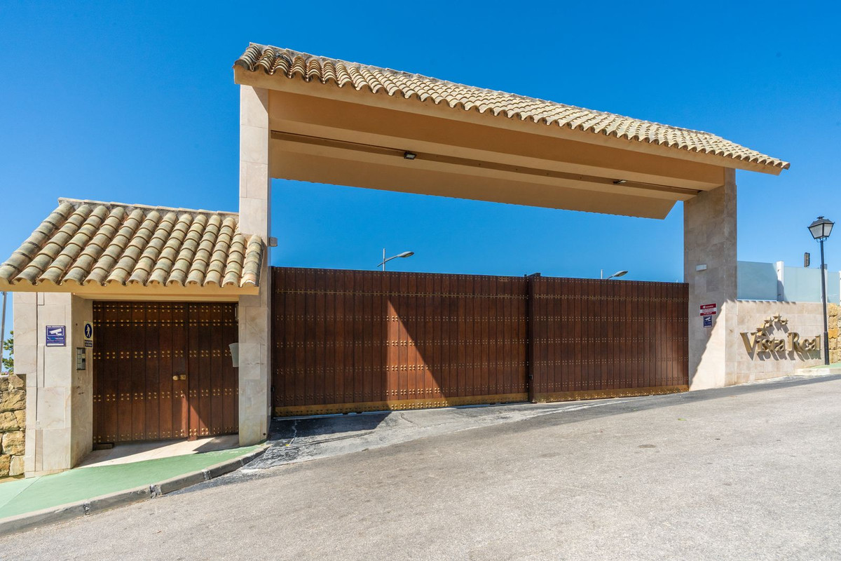 Appartement te koop in Nueva Andalucía | 2 slaapkamers H5437549