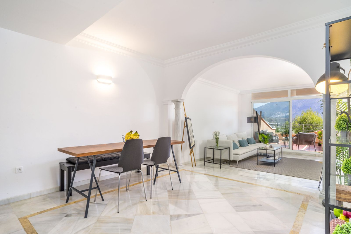 Appartement te koop in Nueva Andalucía | 2 slaapkamers H5439793