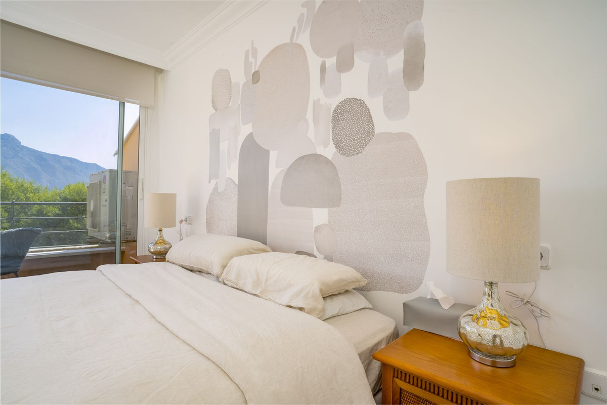 Appartement te koop in Nueva Andalucía | 2 slaapkamers H5439793