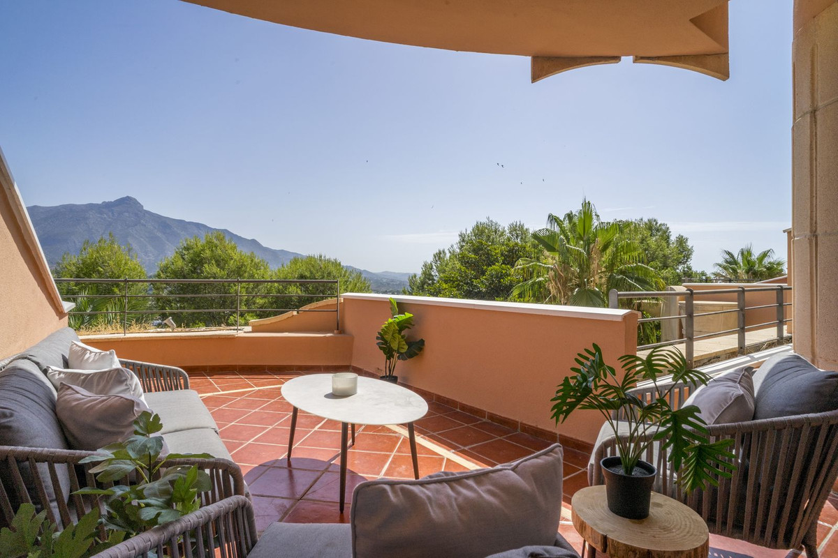 Appartement te koop in Nueva Andalucía | 2 slaapkamers H5439793