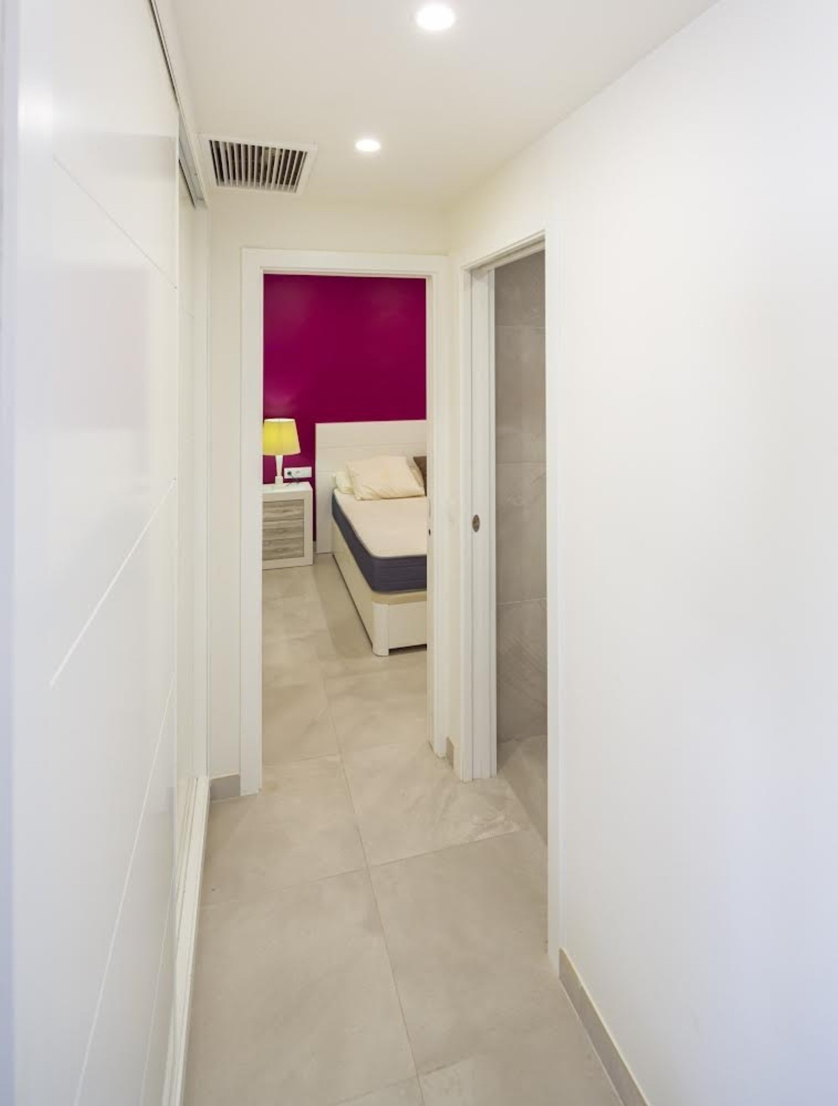 Appartement te koop in Nueva Andalucía | 3 slaapkamers H5440024