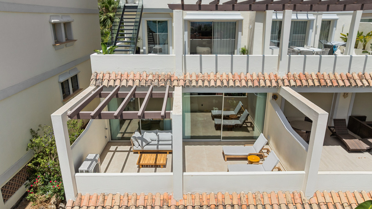 Appartement te koop in Nueva Andalucía | 3 slaapkamers H5440726