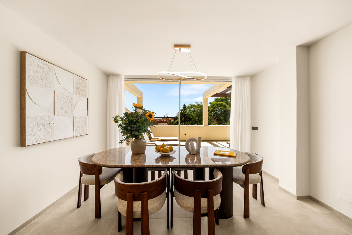 Appartement te koop in Nueva Andalucía | 3 slaapkamers H5440726