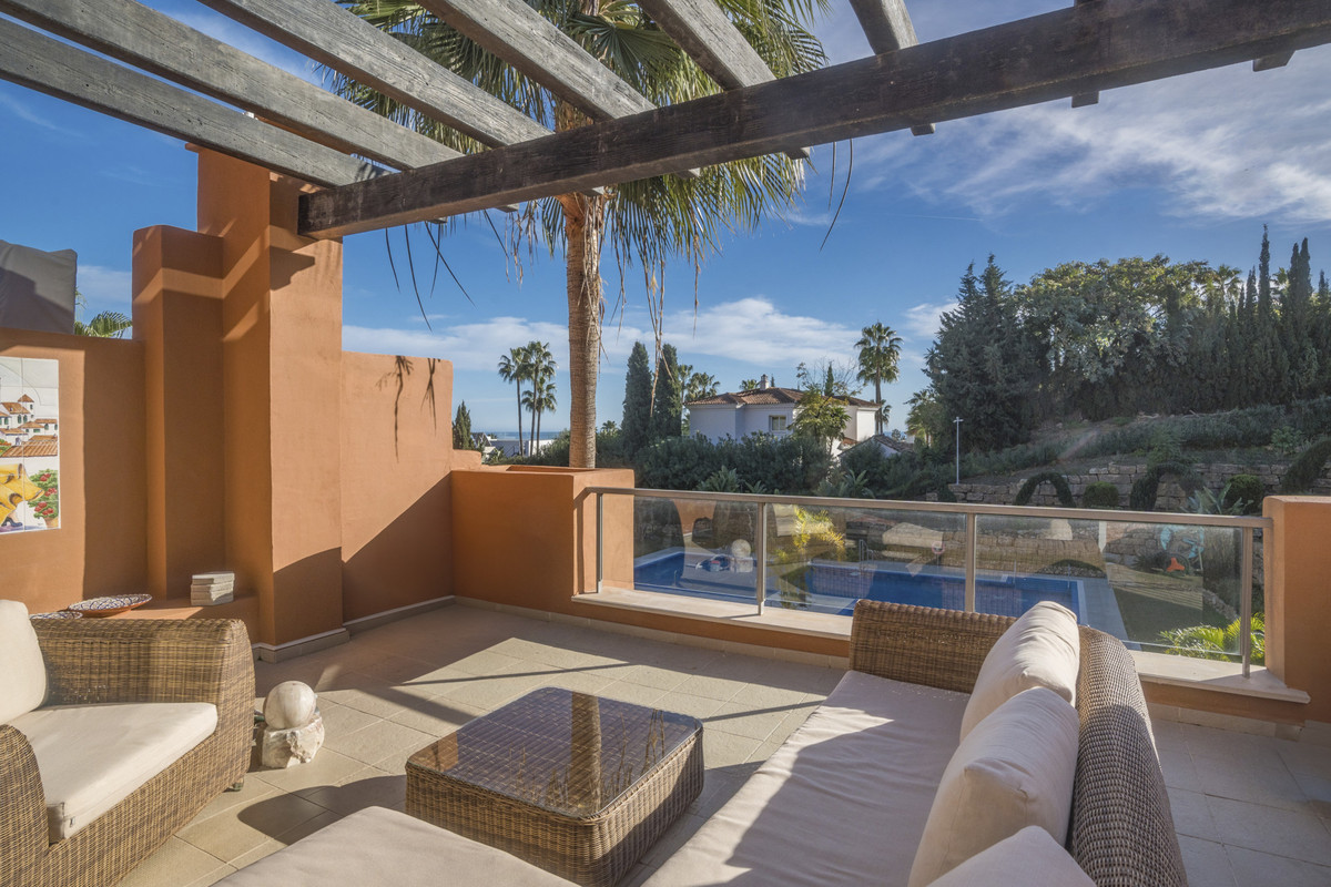 Appartement te koop in Nueva Andalucía | 3 slaapkamers H5441611