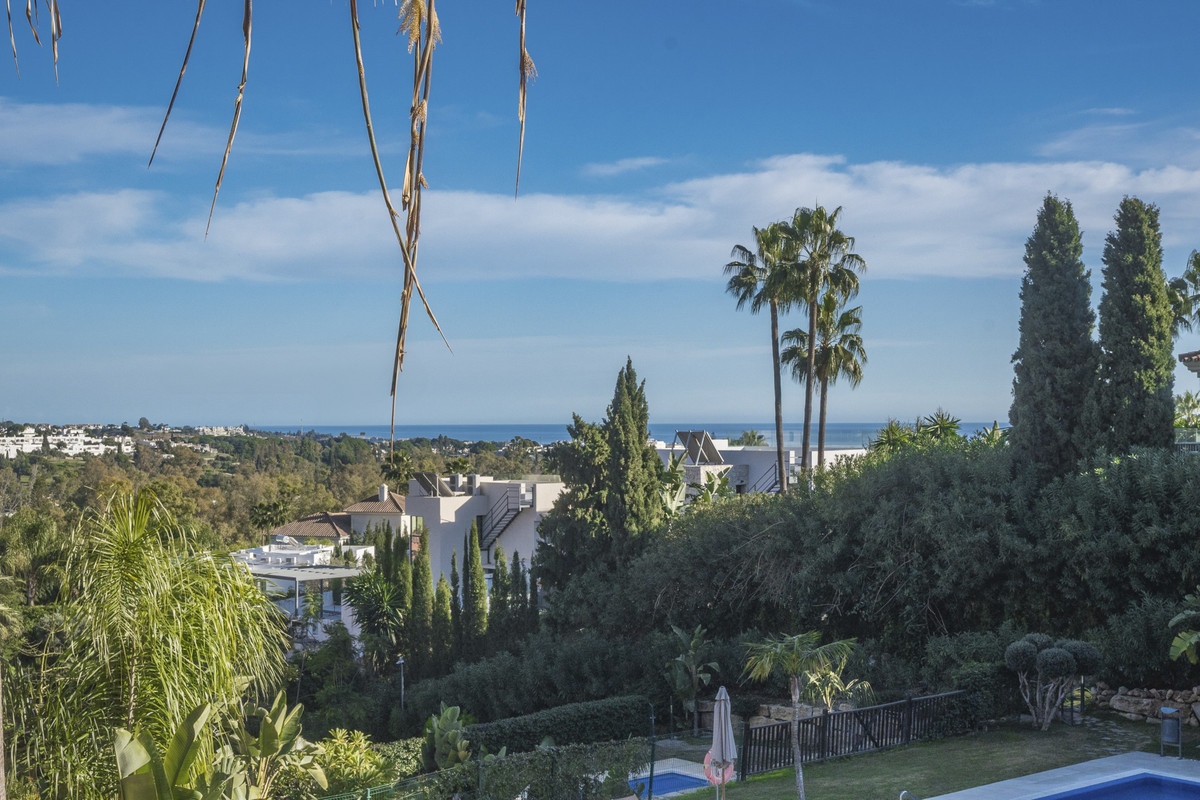 Appartement te koop in Nueva Andalucía | 3 slaapkamers H5441611