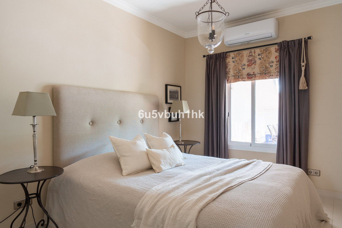 Appartement te koop in Nueva Andalucía | 2 slaapkamers H5441923