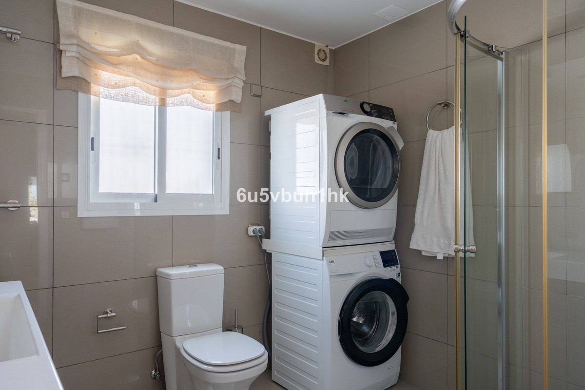 Appartement te koop in Nueva Andalucía | 2 slaapkamers H5441923