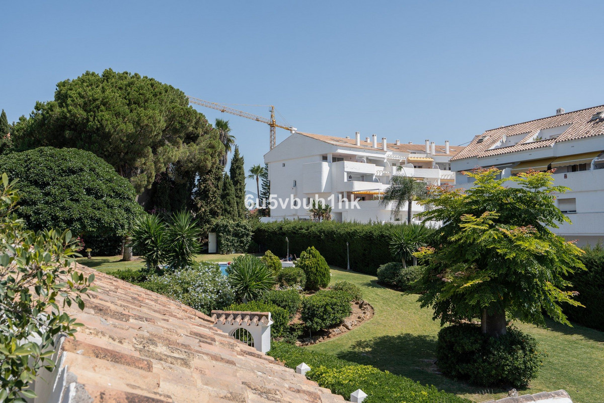Appartement te koop in Nueva Andalucía | 2 slaapkamers H5441923