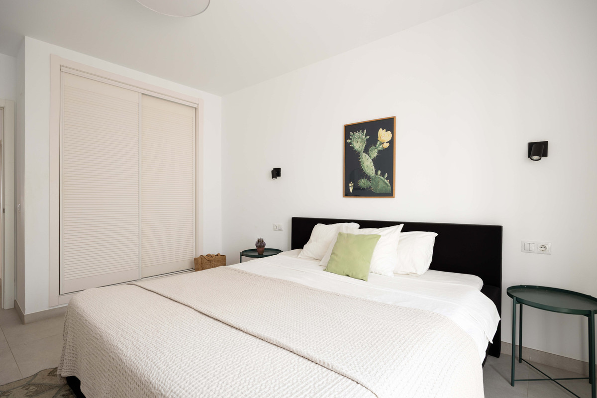 Appartement te koop in Nueva Andalucía | 3 slaapkamers H5443771