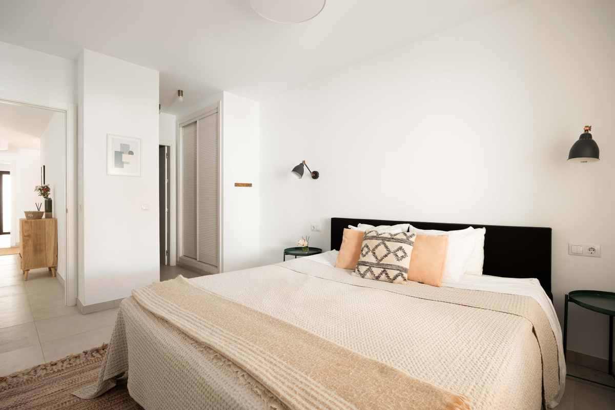 Appartement te koop in Nueva Andalucía | 3 slaapkamers H5443771