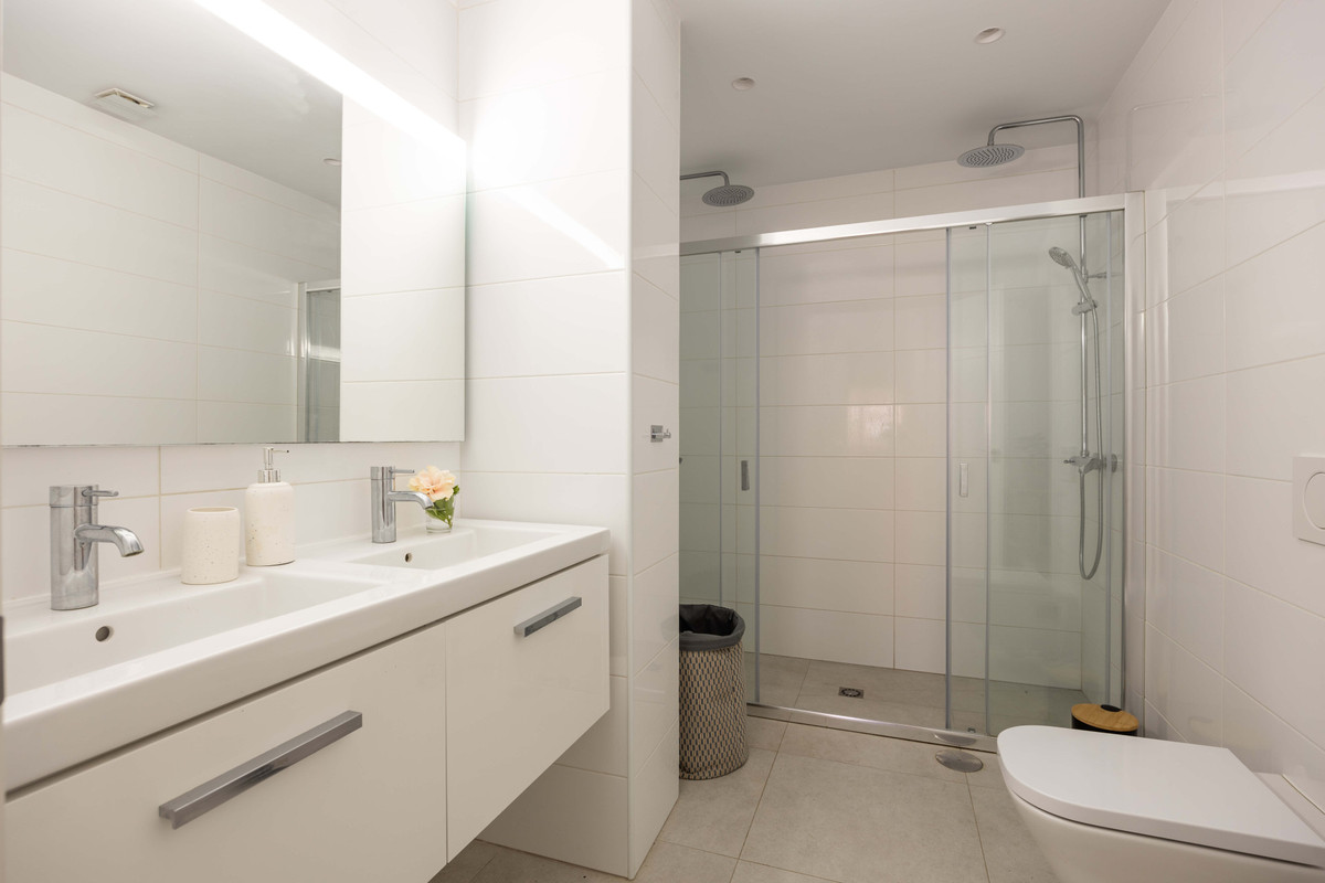 Appartement te koop in Nueva Andalucía | 3 slaapkamers H5443771