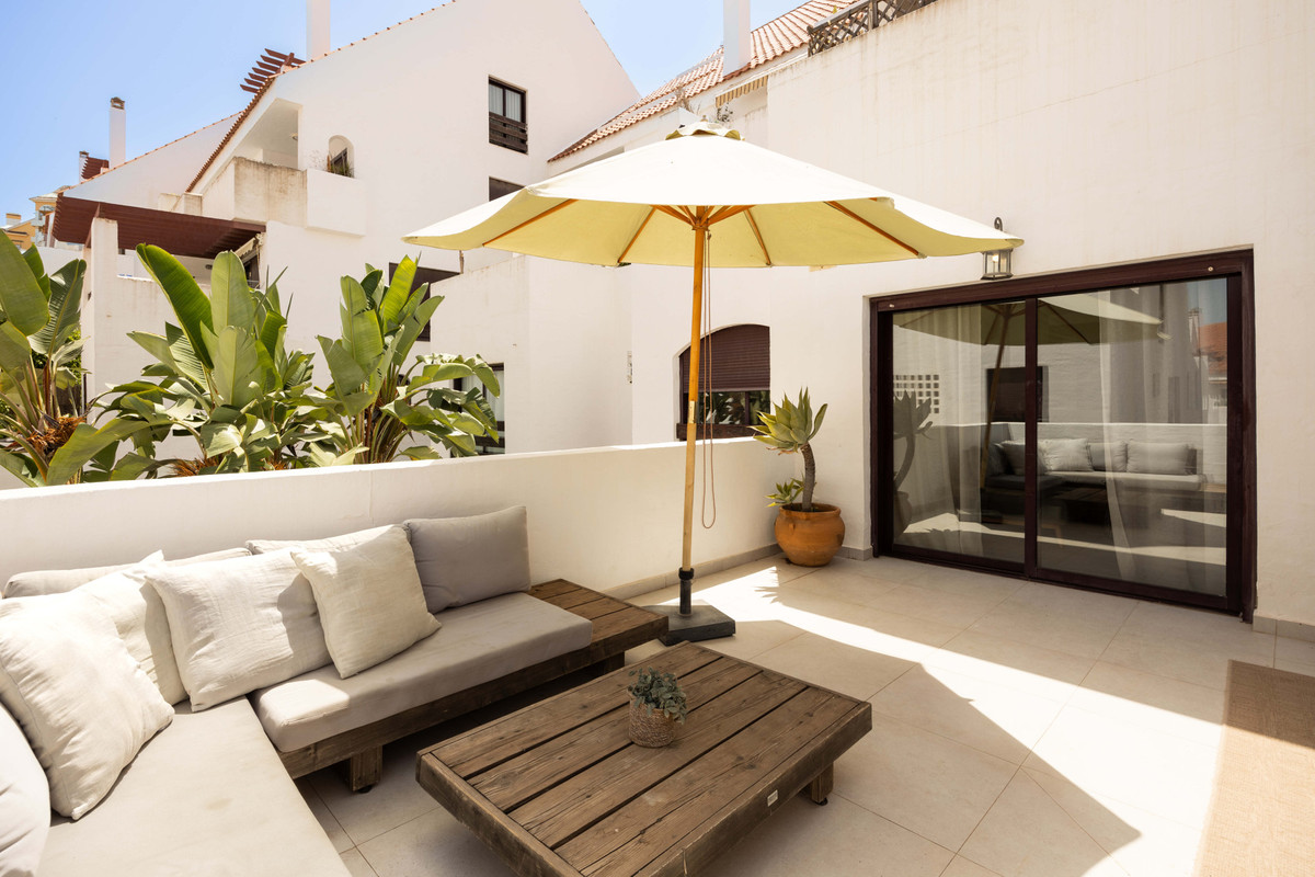 Appartement te koop in Nueva Andalucía | 3 slaapkamers H5443771