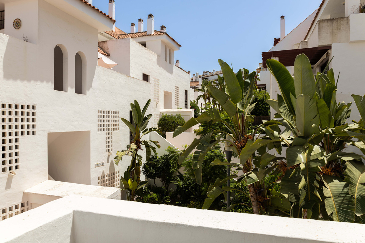 Appartement te koop in Nueva Andalucía | 3 slaapkamers H5443771