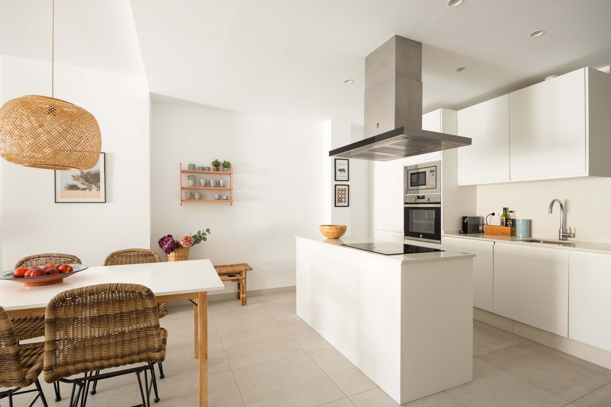 Appartement te koop in Nueva Andalucía | 3 slaapkamers H5443771