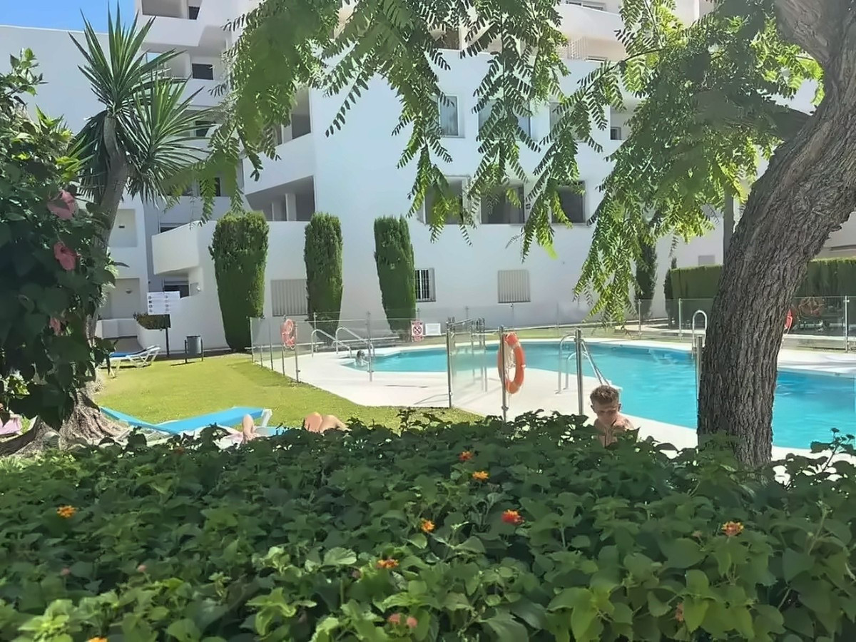Appartement te koop in Nueva Andalucía | 2 slaapkamers H5444401