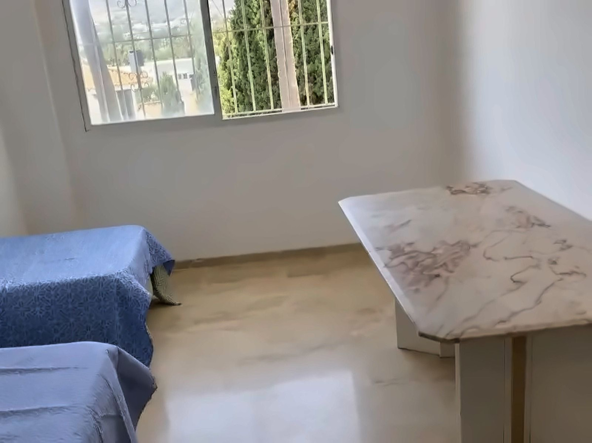 Appartement te koop in Nueva Andalucía | 2 slaapkamers H5444401