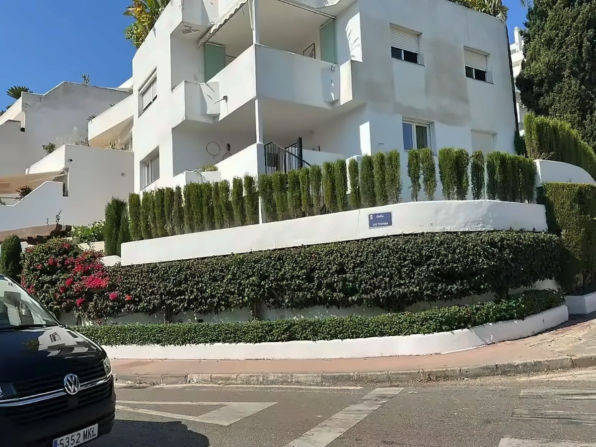 Appartement te koop in Nueva Andalucía | 2 slaapkamers H5444401