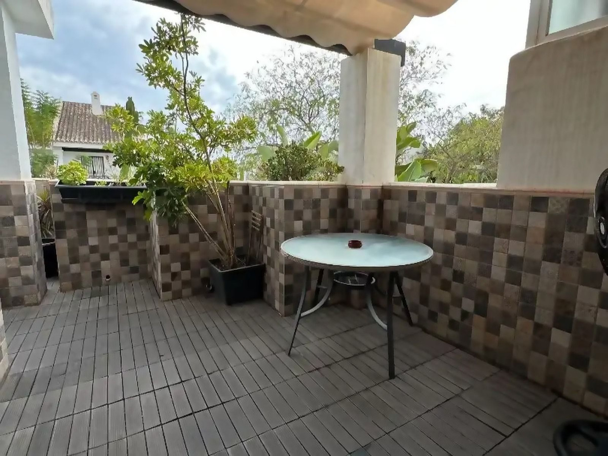 Appartement te koop in Nueva Andalucía | 3 slaapkamers H5444410