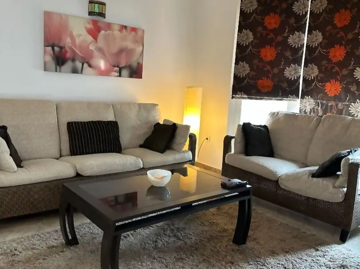 Appartement te koop in Nueva Andalucía | 3 slaapkamers H5444410