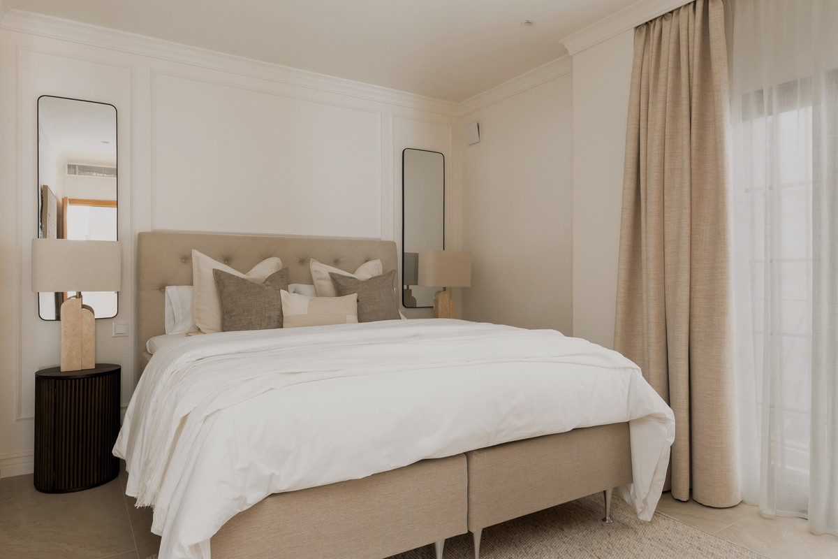 Appartement te koop in Nueva Andalucía | 3 slaapkamers H5444506