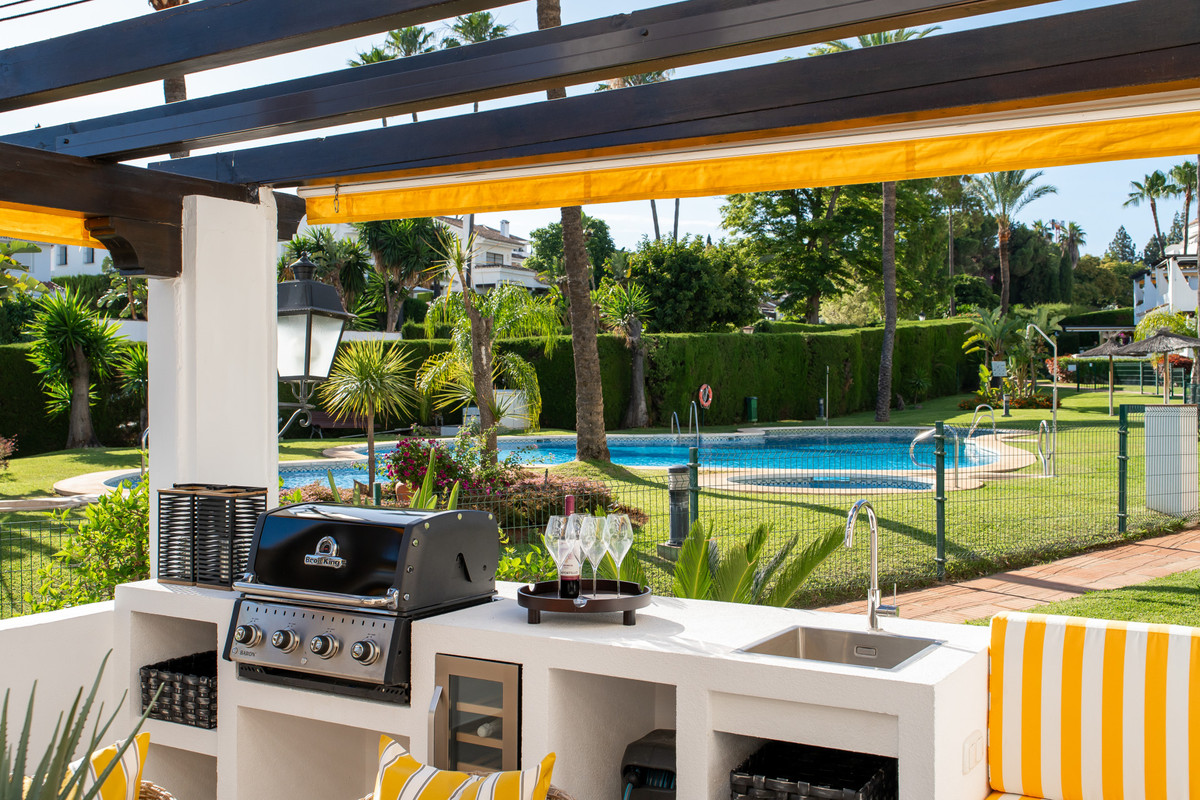 Appartement te koop in Nueva Andalucía | 3 slaapkamers H5444506