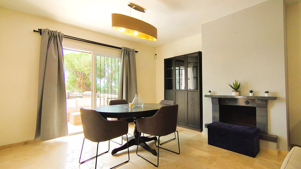 Appartement te koop in Nueva Andalucía | 2 slaapkamers H5445004