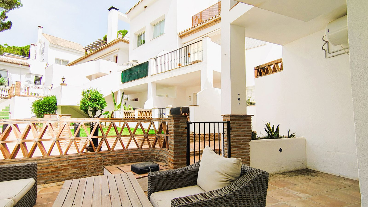 Appartement te koop in Nueva Andalucía | 2 slaapkamers H5445004
