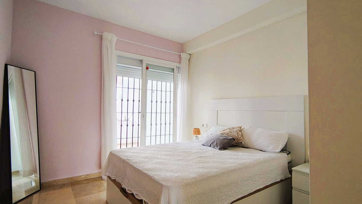 Appartement te koop in Nueva Andalucía | 2 slaapkamers H5445004