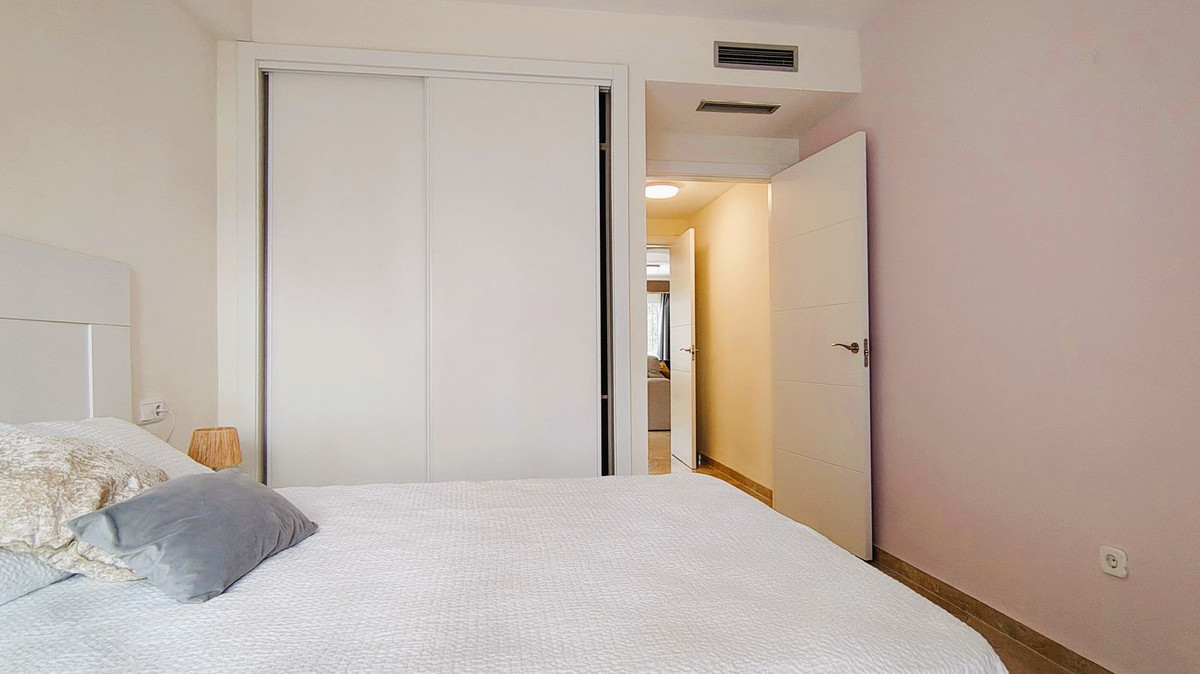 Appartement te koop in Nueva Andalucía | 2 slaapkamers H5445004