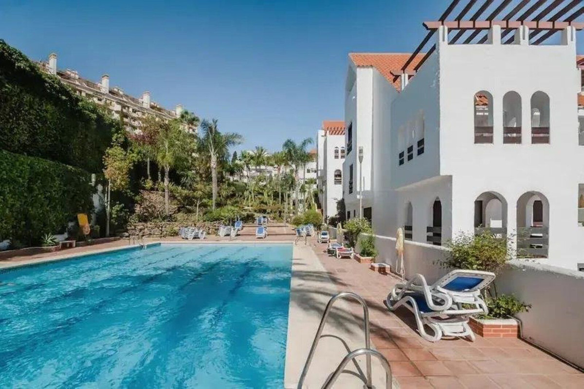 Appartement te koop in Nueva Andalucía | 3 slaapkamers H5445025