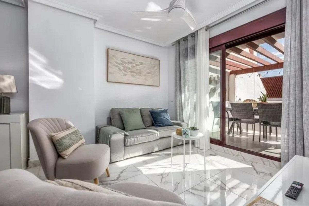 Appartement te koop in Nueva Andalucía | 3 slaapkamers H5445025