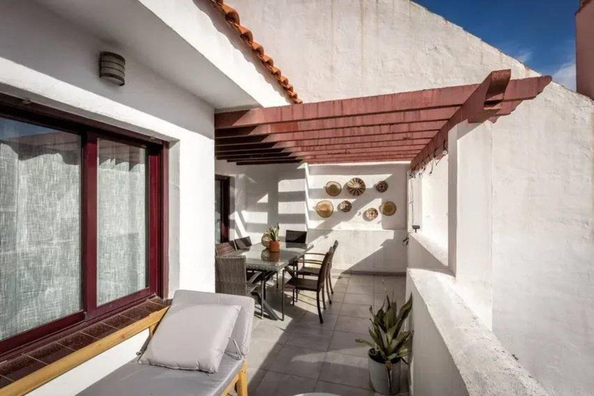Appartement te koop in Nueva Andalucía | 3 slaapkamers H5445025