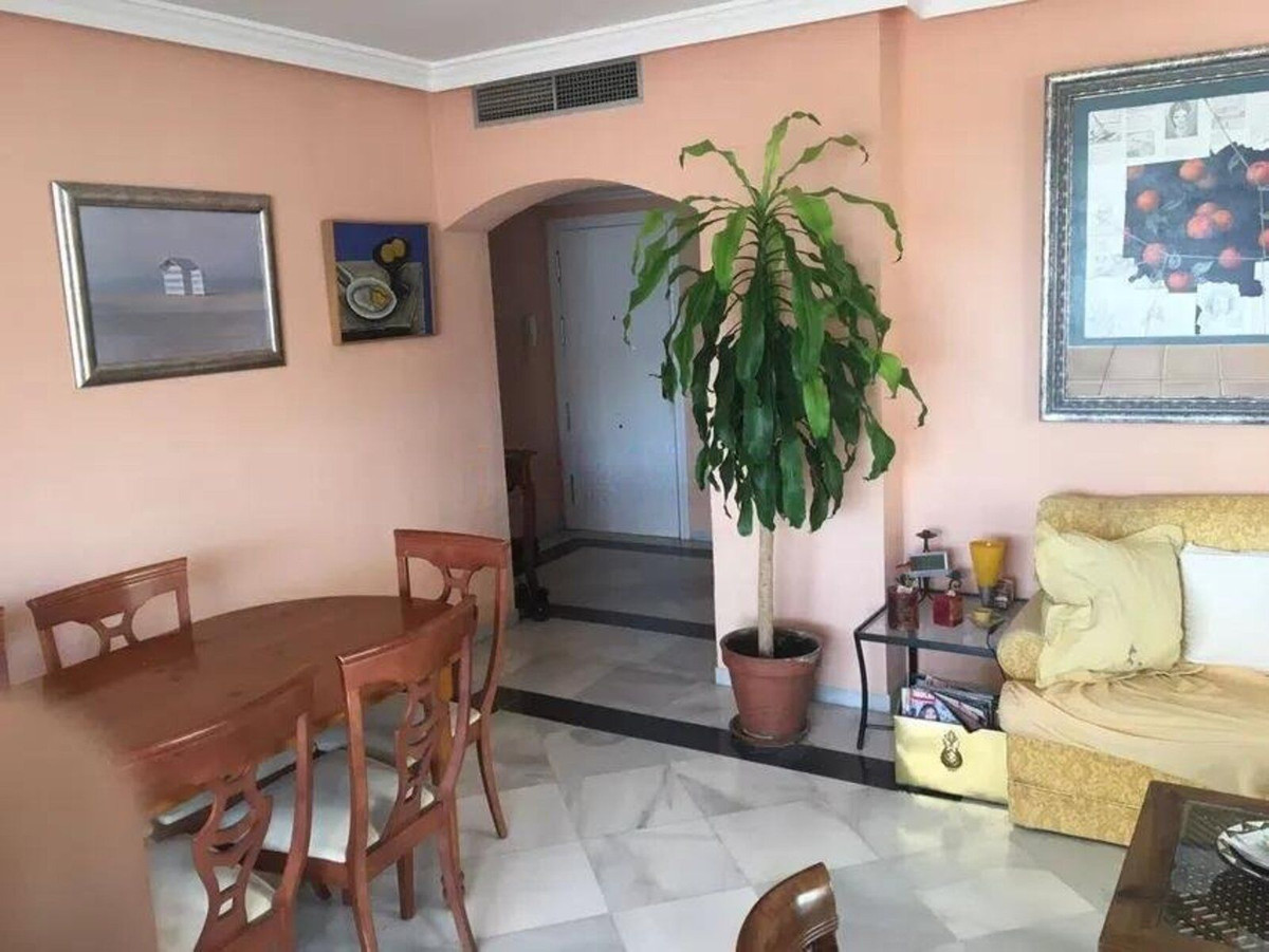 Appartement te koop in Nueva Andalucía | 3 slaapkamers H5447293