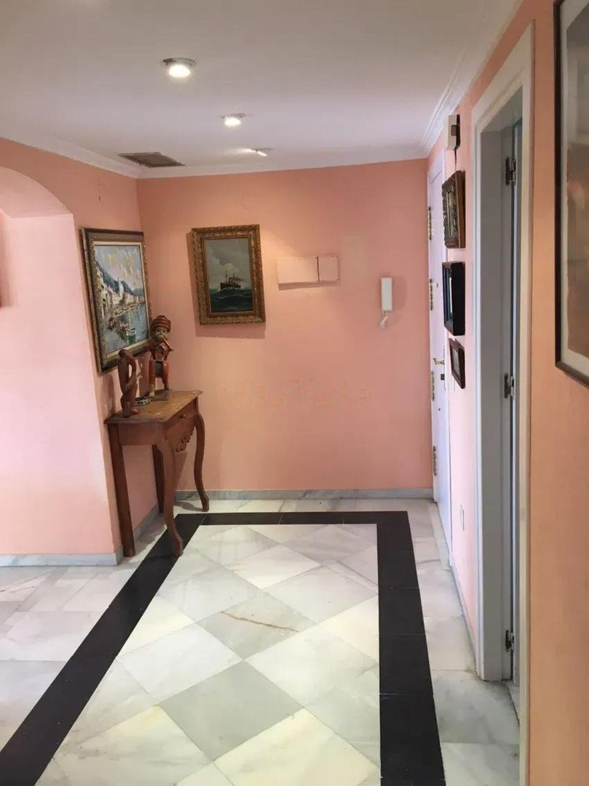 Appartement te koop in Nueva Andalucía | 3 slaapkamers H5447293