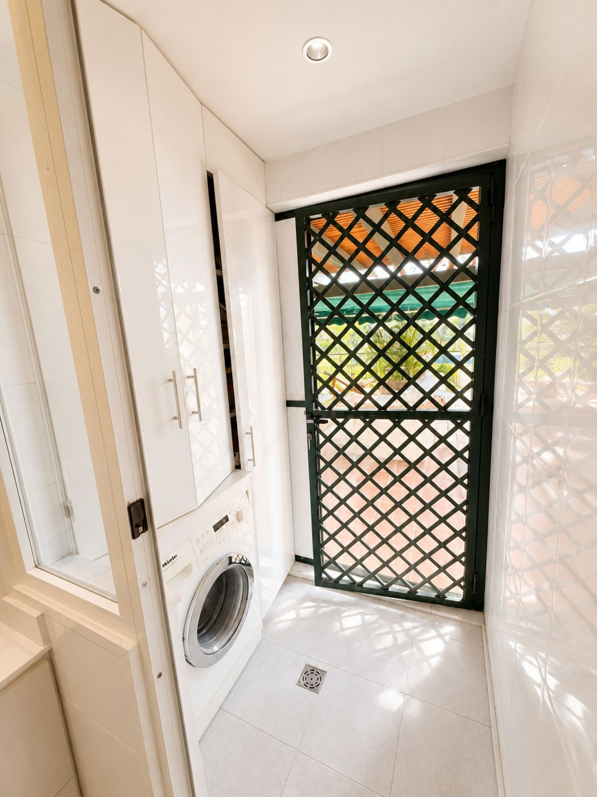 Appartement te koop in Nueva Andalucía | 2 slaapkamers H5448112
