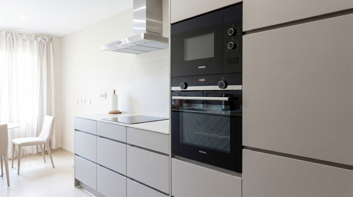 Appartement te koop in Nueva Andalucía | 2 slaapkamers H5448214