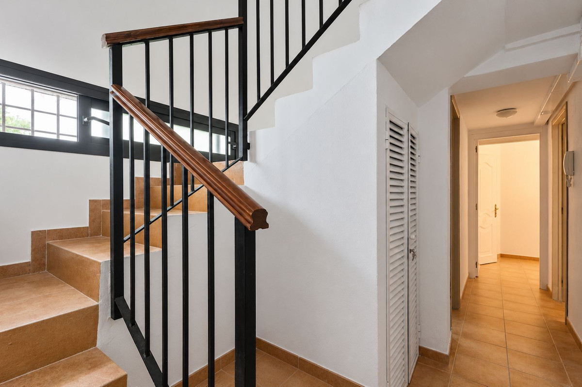 Appartement te koop in Nueva Andalucía | 9 slaapkamers H5448391