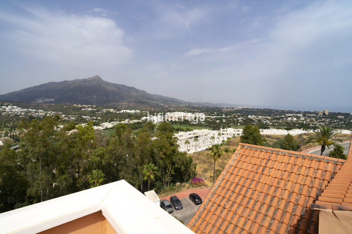 Appartement te koop in Nueva Andalucía | 4 slaapkamers H5448466