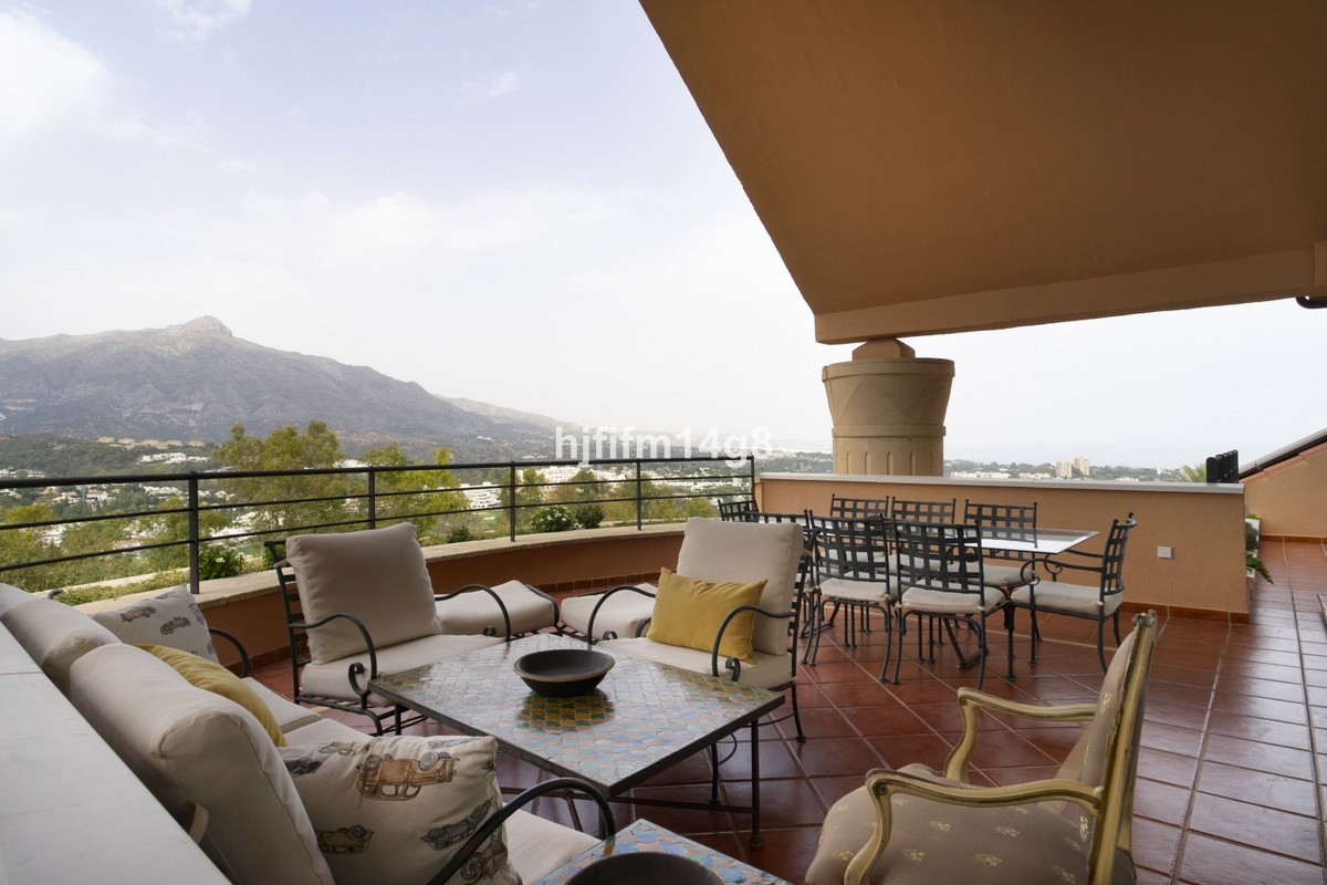 Appartement te koop in Nueva Andalucía | 4 slaapkamers H5448466