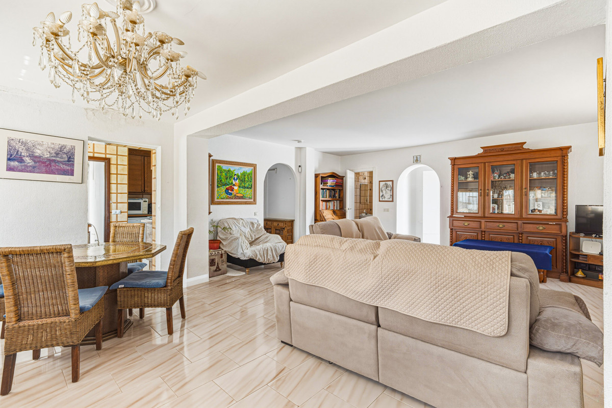 Appartement te koop in Nueva Andalucía | 2 slaapkamers H5448514
