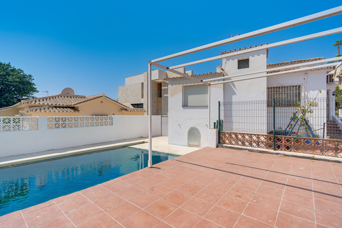 Appartement te koop in Nueva Andalucía | 2 slaapkamers H5448514