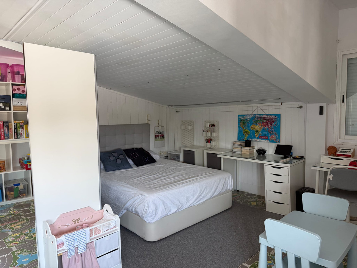 Appartement te koop in Nueva Andalucía | 3 slaapkamers H5449501