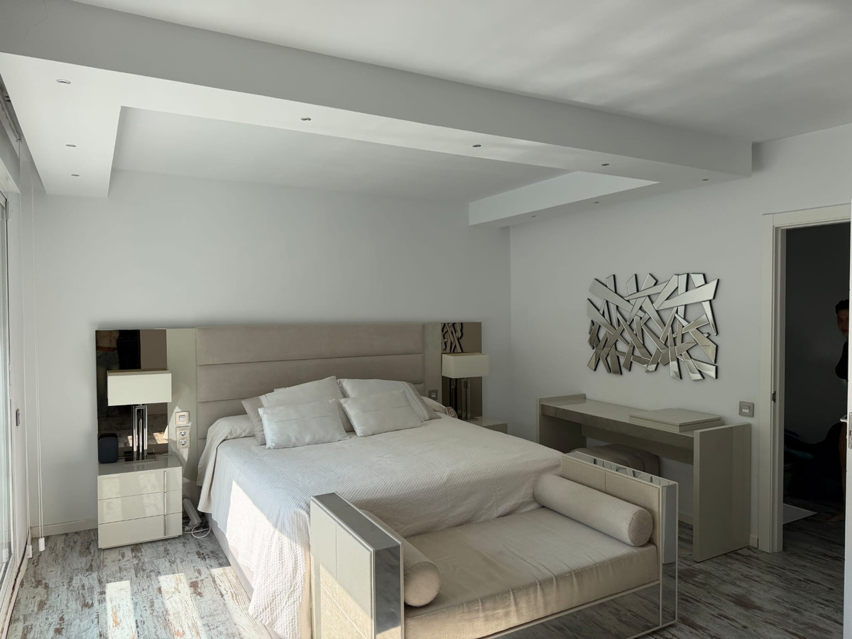 Appartement te koop in Nueva Andalucía | 3 slaapkamers H5449501
