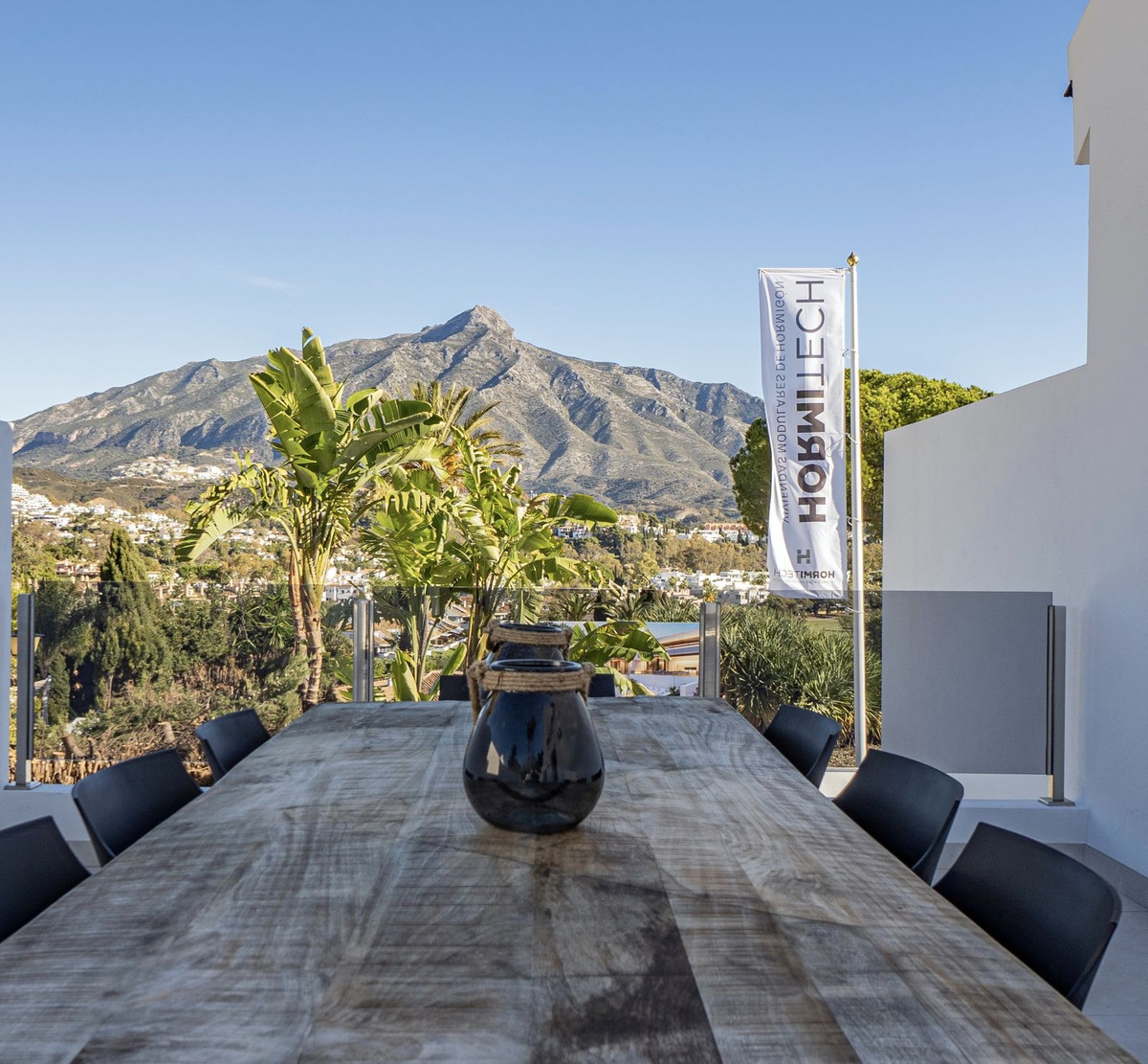 Appartement te koop in Nueva Andalucía | 4 slaapkamers H5449924