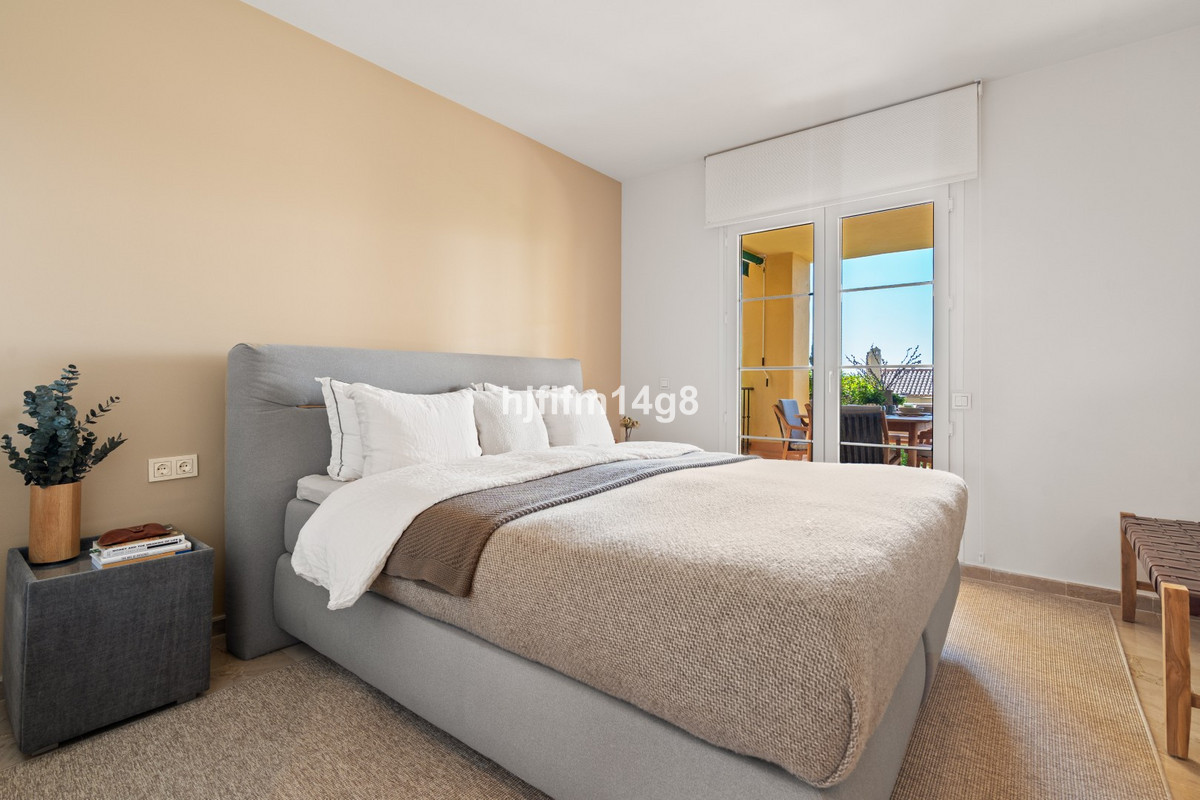 Appartement te koop in Nueva Andalucía | 2 slaapkamers H5449960