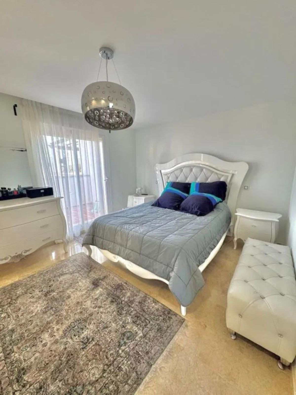 Appartement te koop in Nueva Andalucía | 3 slaapkamers H5450500