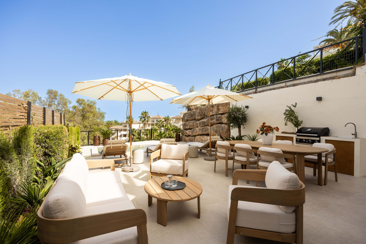 Appartement te koop in Nueva Andalucía | 3 slaapkamers H5450578