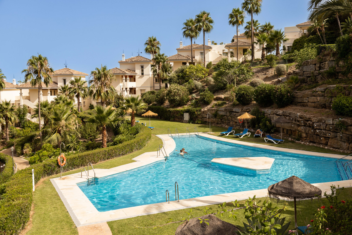 Appartement te koop in Nueva Andalucía | 3 slaapkamers H5450578